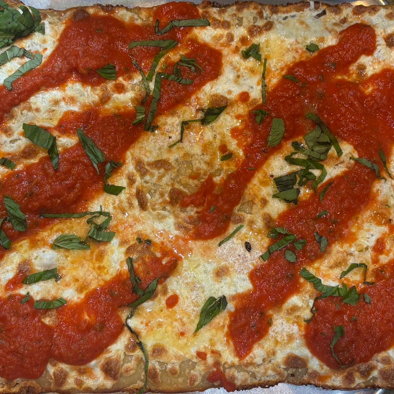 Takeout Pizza and Italian Delights